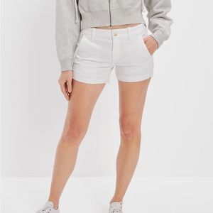 AMERICAN EAGLE white shorts. SIZE 10